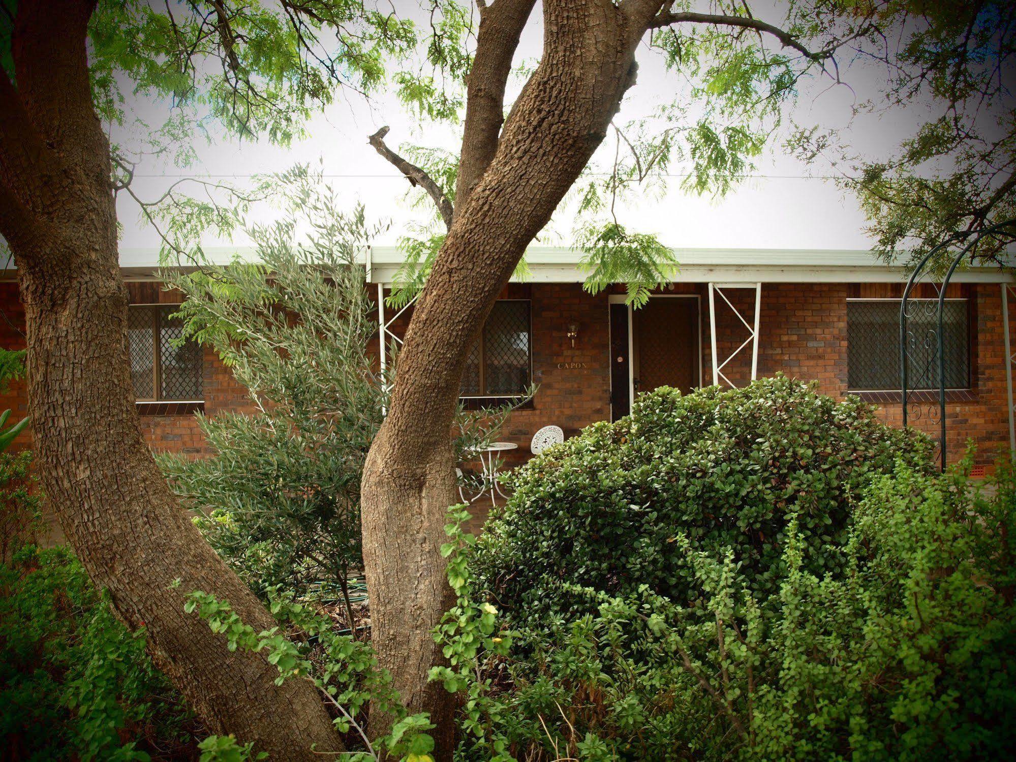 Capon Cottage Broken Hill Exterior foto