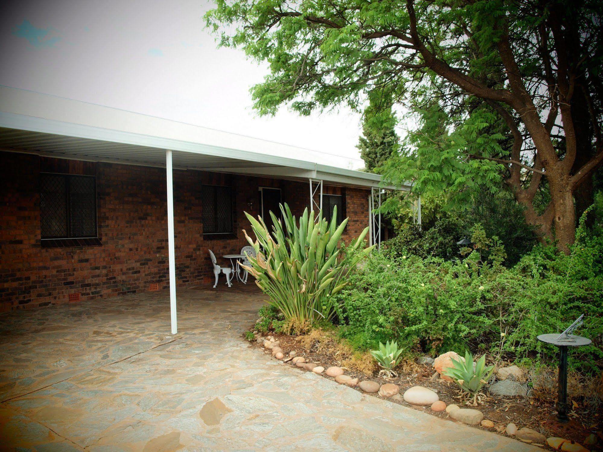 Capon Cottage Broken Hill Exterior foto