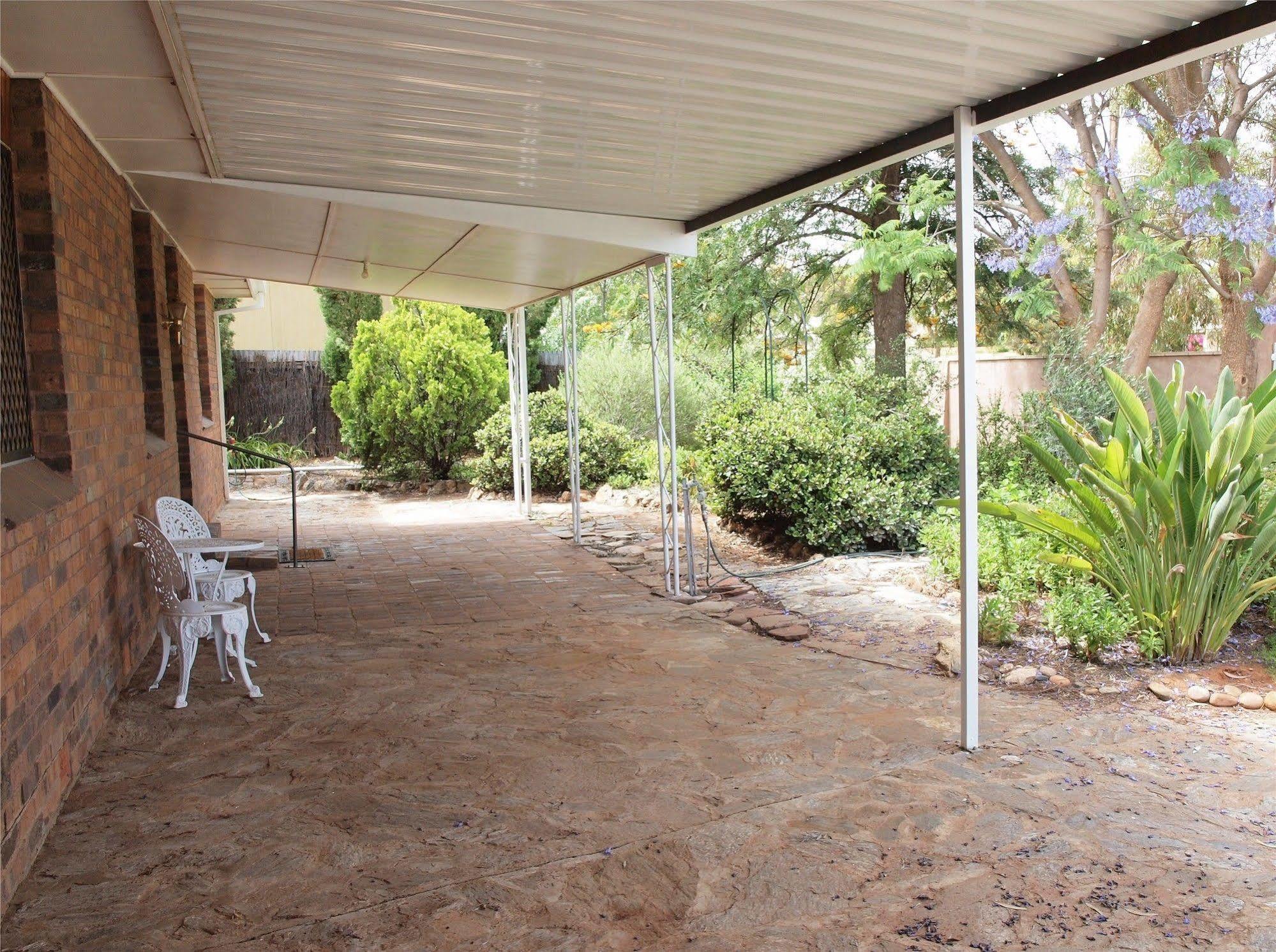 Capon Cottage Broken Hill Exterior foto