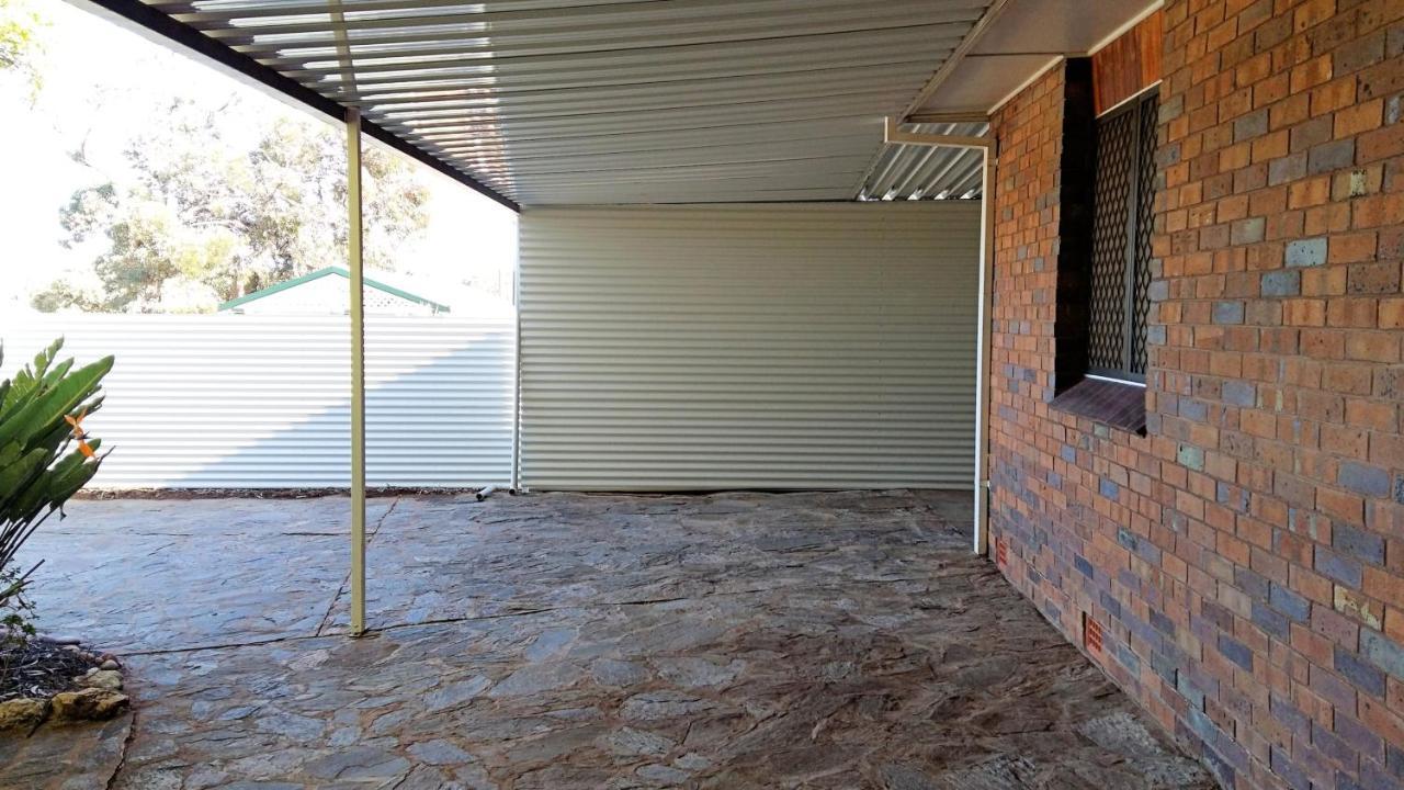 Capon Cottage Broken Hill Exterior foto